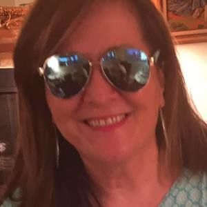 Meet your Posher, Yiota